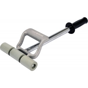 Валик притискний гумовий YATO : Ø38 x 190 мм, сталева телескопічна ручка L= 450-690 мм [6/180]