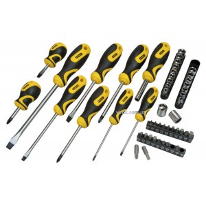 Набір викруток, насадок, головок торцевих в сумці STANLEY : 48 елементів.