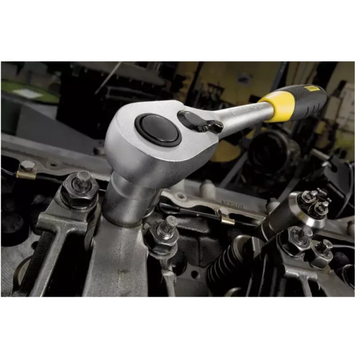 Тріщатка STANLEY : квадрат 1/2", 72 Зубці. крок 5°, швидковстановна.