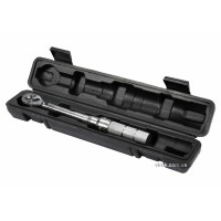 Ключ динамометричний YATO : квадрат 1/4", F= 2.5- 20 Нм, L= 240-250 мм в футлярі [16]